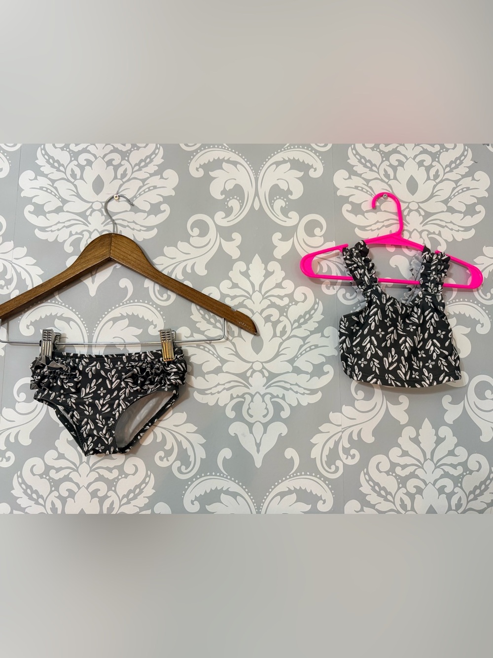 💫4/$25 • Carters Leaf Print Girls Two-Piece Swim Set